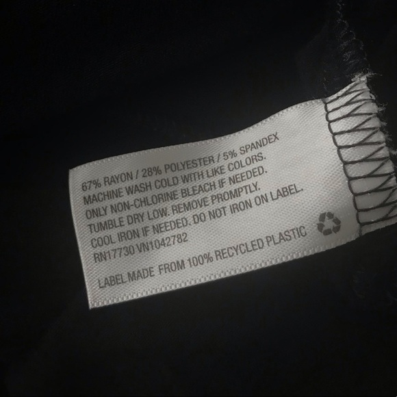 Isabel Maternity by Ingrid & Isabel Black Sleeveless Tank Top Small - Picture 9 of 9